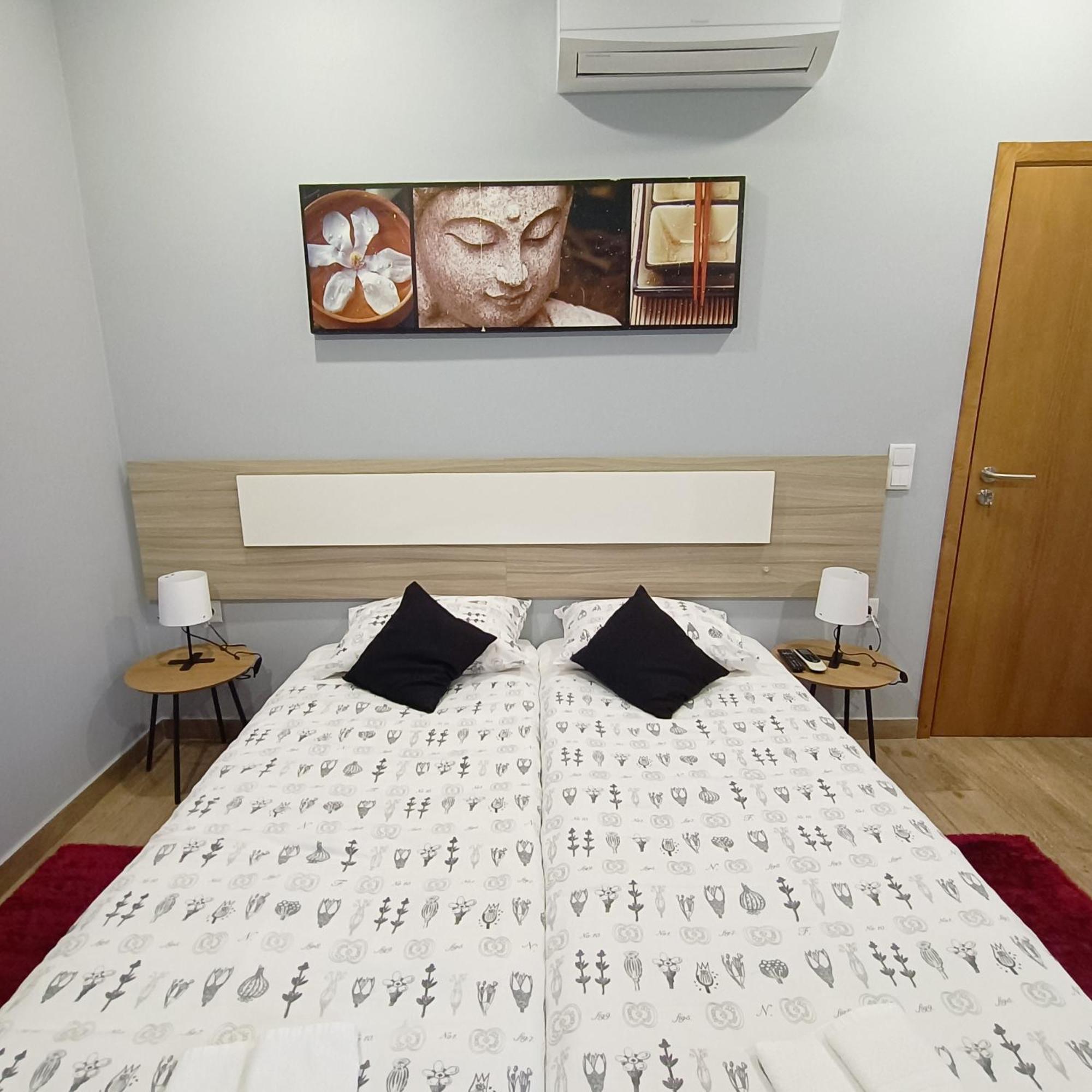 Good Vibes - Lagos Guesthouse Exterior foto